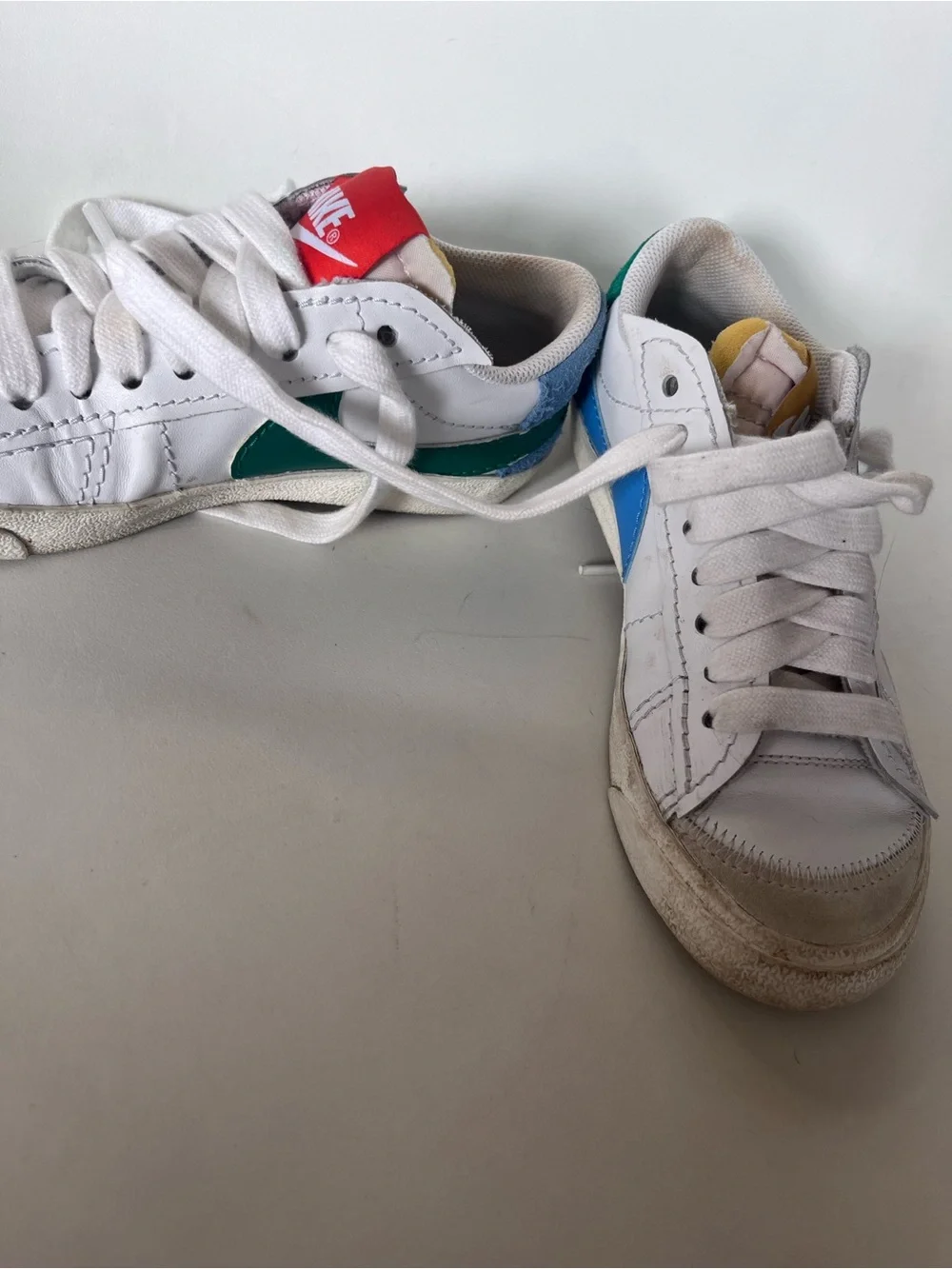 Nike Blazer Low Jumbo 77 Mismatch Sneakers Blue Green & White Women’s Size 7